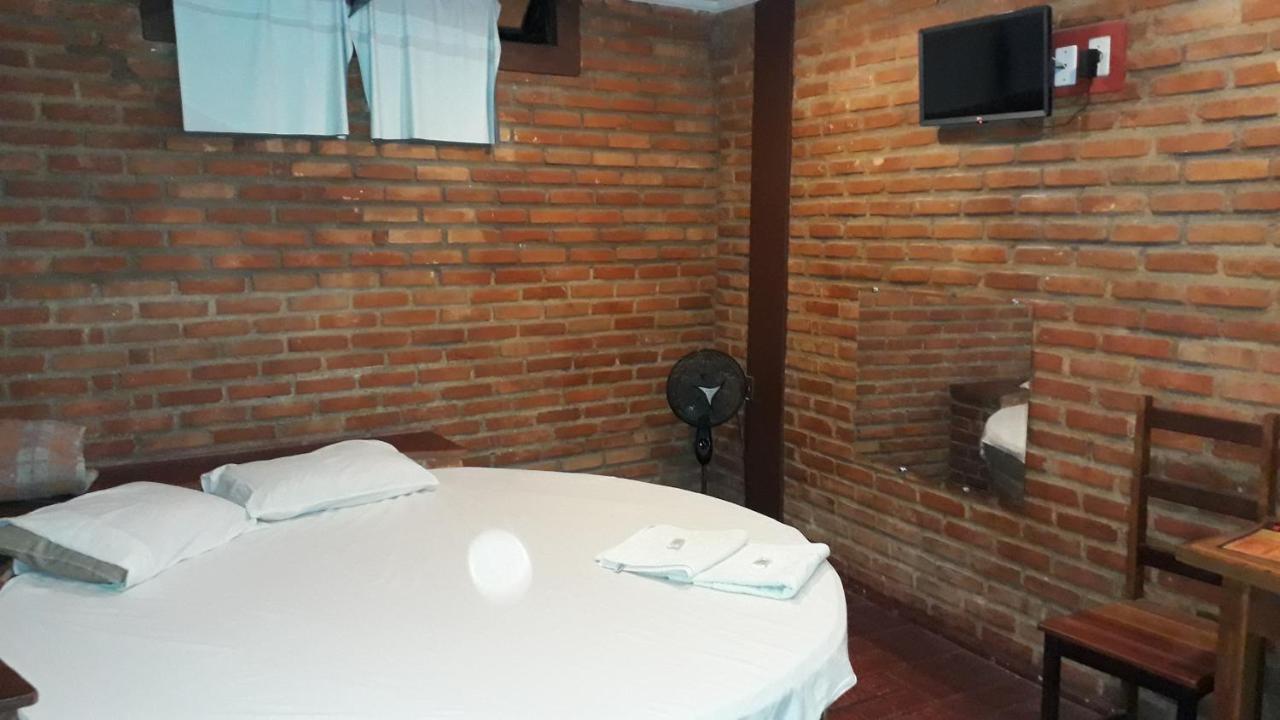 Planeta Sex Motel São João del Rei Buitenkant foto
