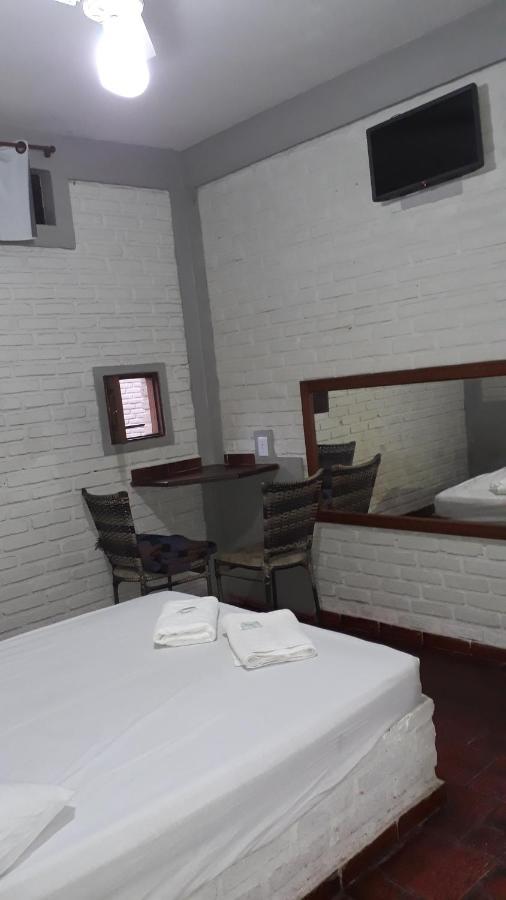 Planeta Sex Motel São João del Rei Buitenkant foto
